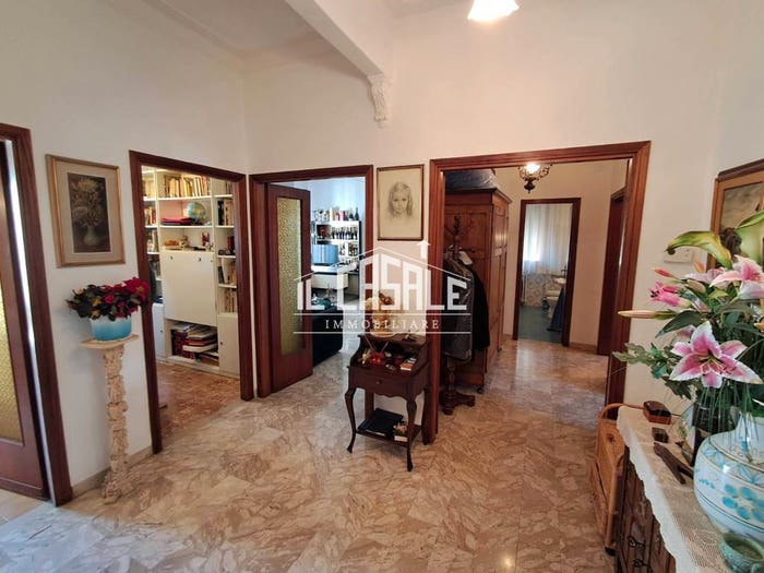 Appartamento con 5 locali in vendita in Via della Repubblica, Centro, Pontassieve