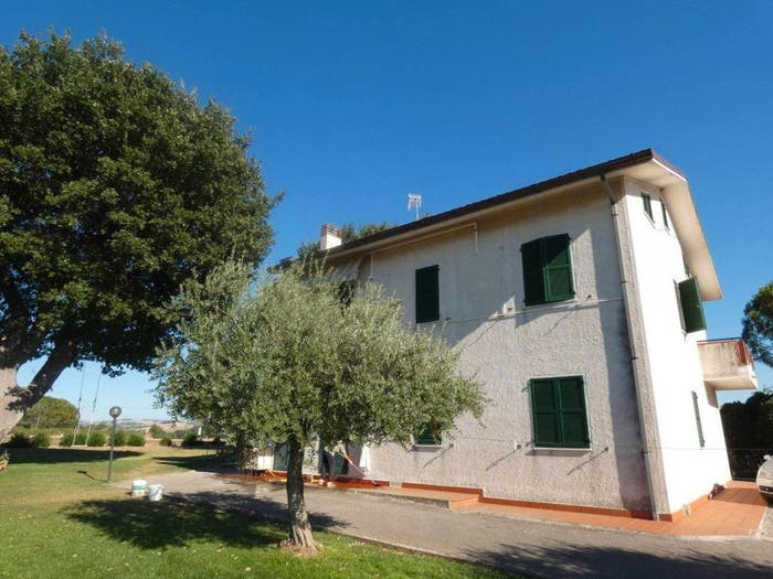 Casa con 6 locali in vendita in Via Roma Asse Sud, Jesi
