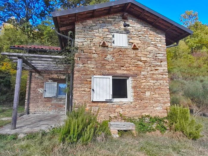 Casa quadrilocale in vendita in Paroldo