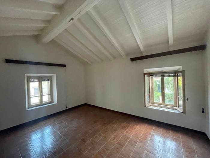 Casa quadrilocale in vendita in Località Case Bianche, Campremoldo Sopra, Gragnano Trebbiense