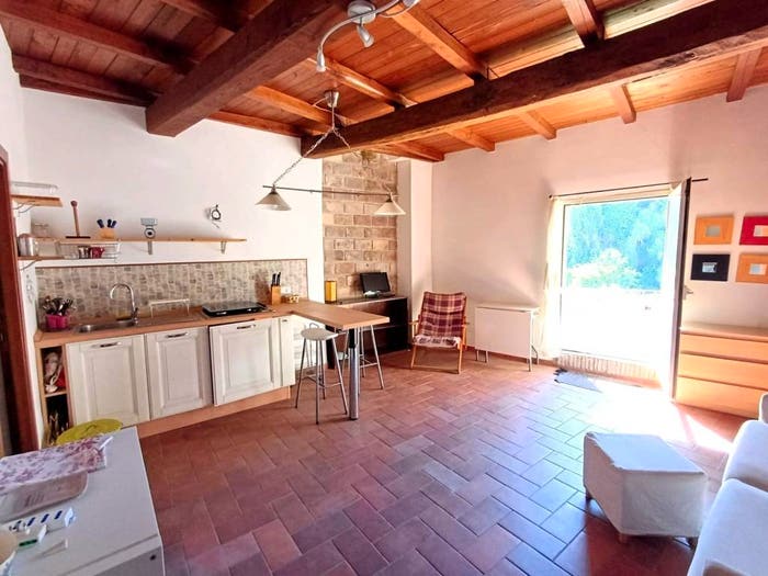 Appartamento monolocale in vendita in Via Giuseppe Mazzini, Centro, Caprarola