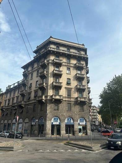 Appartamento trilocale in vendita in Viale Molise, Martini Insubria, Milano