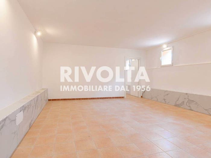 Appartamento trilocale in vendita in Via degli Affaitati, Pisana Bravetta, Roma
