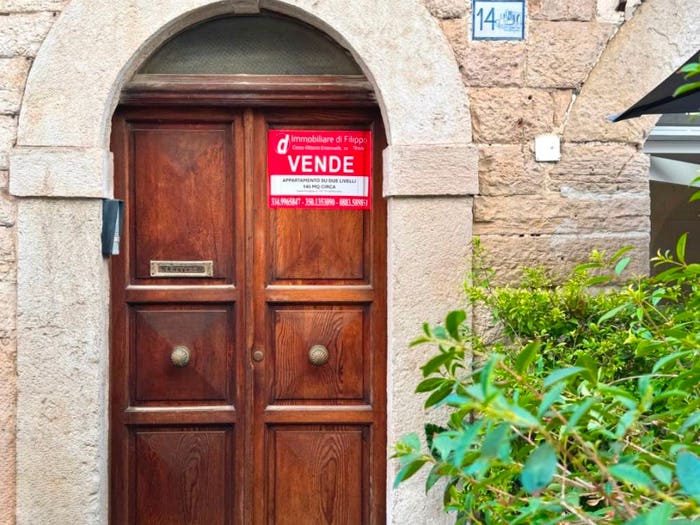 Appartamento con 5 locali in vendita in Via Nicola Zanardelli, Trani