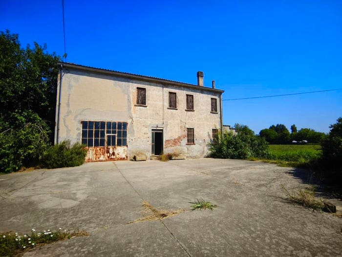 Casa con 6 locali in vendita in Via Palazzetto, Cerea