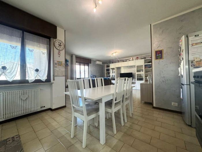 Appartamento trilocale in vendita in Via Piazza Terrossa, Terrossa, Roncà