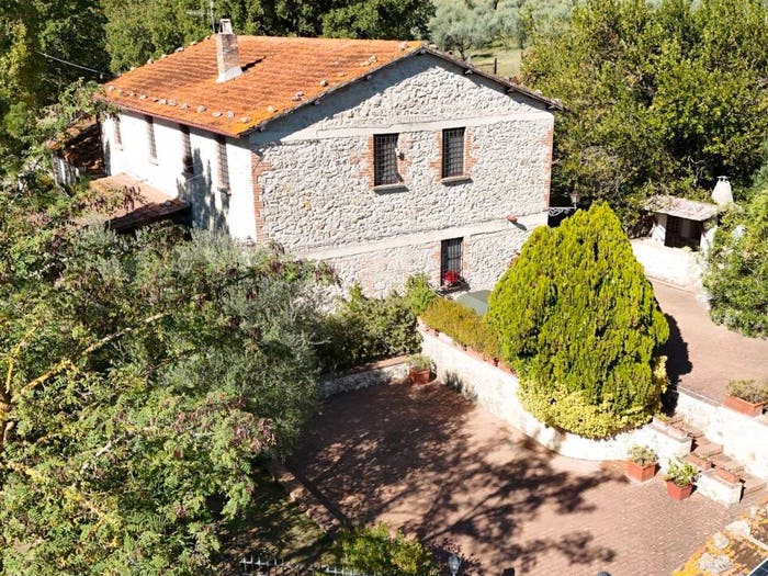 Casa con 6 locali in vendita in Via Silvio Pellico, Porchiano, Amelia