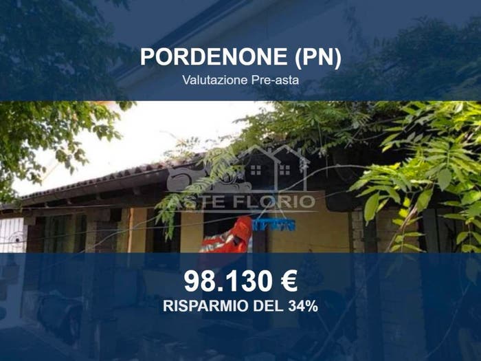Casa con 6 locali in vendita in Via Vallenoncello E, Vallenoncello, Pordenone