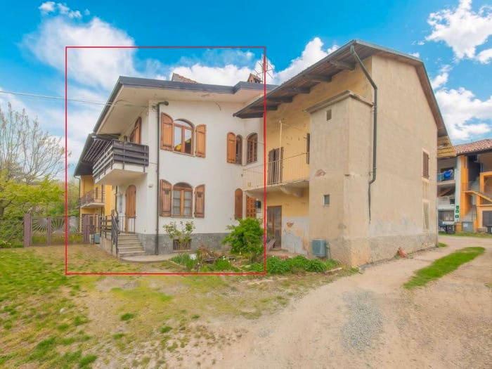 Casa con 6 locali in vendita in Borgata Tunin, Pontepietra, Giaveno