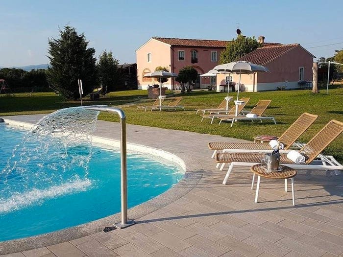 Casa con 6 locali in vendita in Altopascio Centro, Altopascio