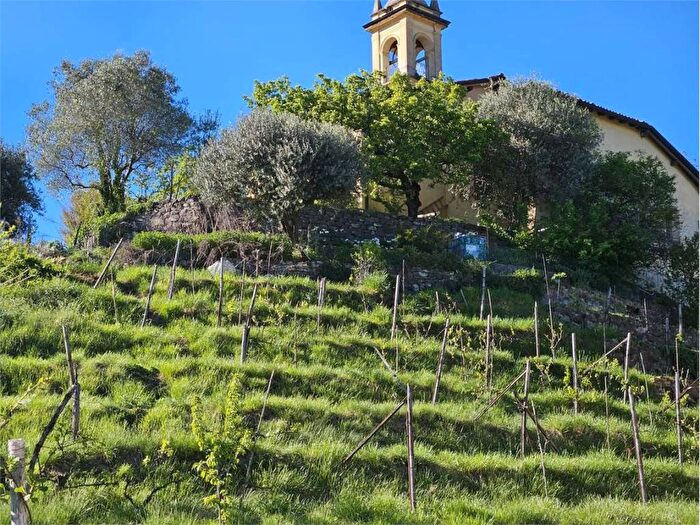 Appartamento bilocale in vendita in Via Mondonico, Monticello Mondonico, Olgiate Molgora
