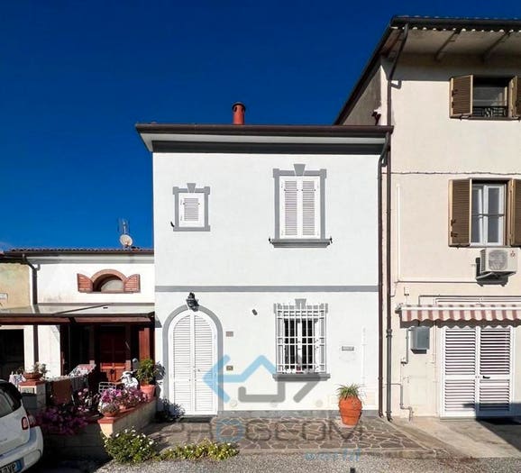 Casa con 5 locali in vendita in Via Barca di Noce, San Frediano Nord San Casciano, Cascina
