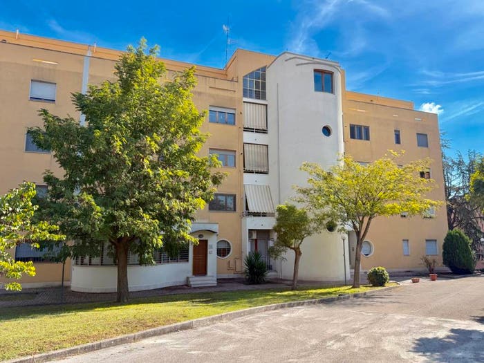 Appartamento con 5 locali in vendita in Via Alfredo Zazo, Sala Mellusi, Benevento