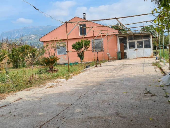 Casa trilocale in vendita in Via Prato, Eboli