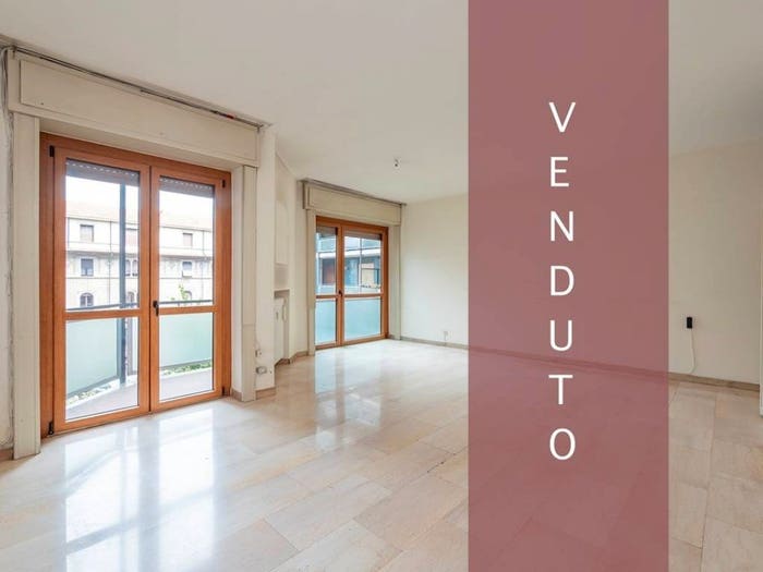 Appartamento trilocale in vendita in Via Garofalo, Città Studi, Milano