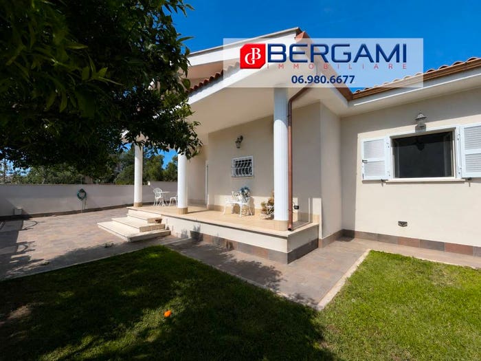 Casa con 6 locali in vendita in Via Norma, Cioccati Zucchetti, Nettuno