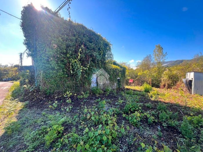 Casa quadrilocale in vendita in Via Santa Maria, Sant'Ambrogio sul Garigliano