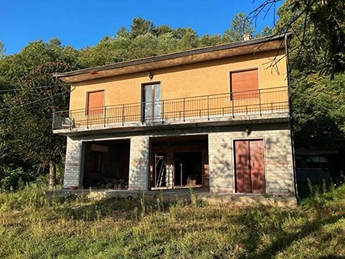 Casa con 5 locali in vendita in Via Fagno, Marliana