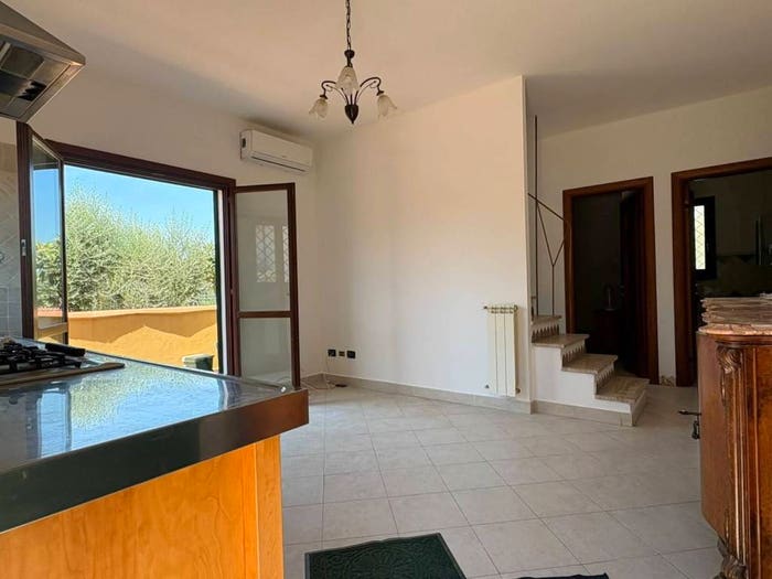 Casa bilocale in vendita in Via Massa di San Giuliano, Castelverde, Roma