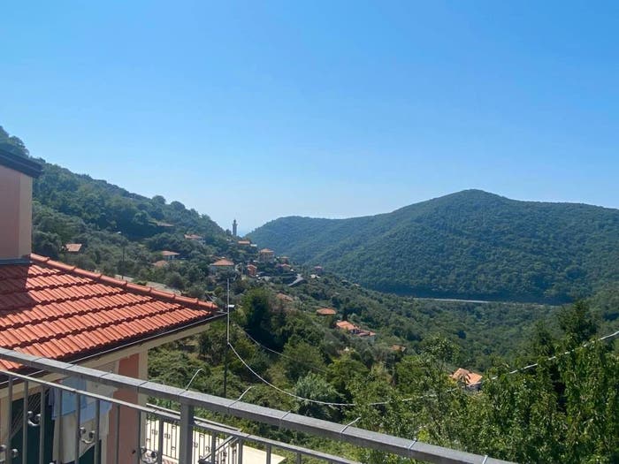 Casa con 6 locali in vendita in Via Sanguineto Case Sparse, Campodonico, Chiavari