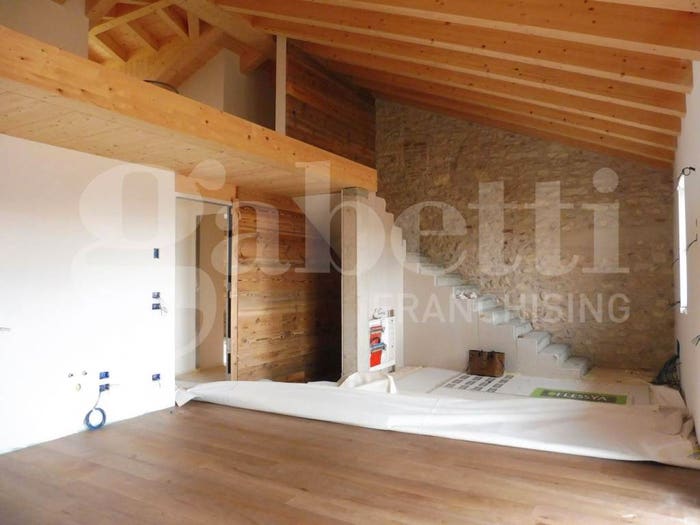 Appartamento quadrilocale in vendita in Centro, Asiago
