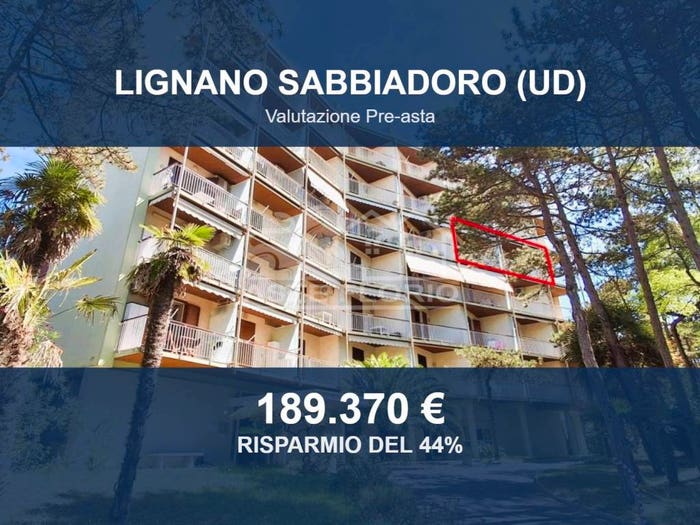 Appartamento trilocale in vendita in Via Arco del Grecale, Centro, Lignano Sabbiadoro