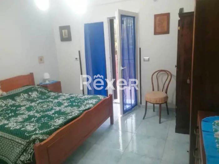 Appartamento trilocale in vendita in Via Comandante S Todaro, Nizza di Sicilia