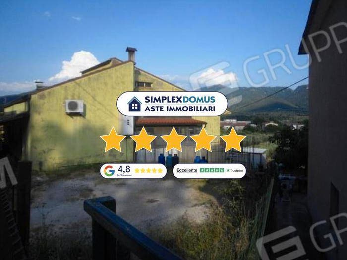 Appartamento quadrilocale in vendita in Via Trimanda, Taverna Ravindola, Montaquila
