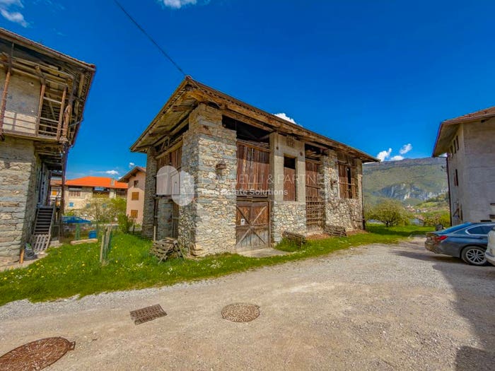 Casa in vendita in Via San Zeno, Centro, Fiavè