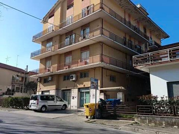Appartamento con 5 locali in vendita in Viale Cappuccini, Centro, Lanciano