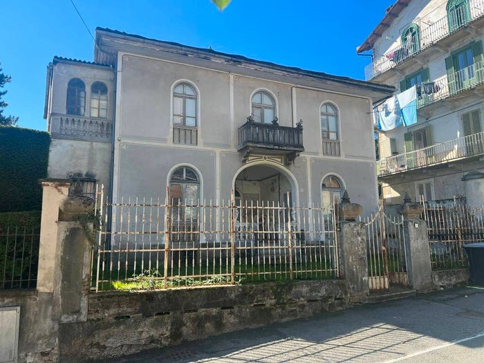 Casa con 6 locali in vendita in Via Giacomo Matteotti, Coazze
