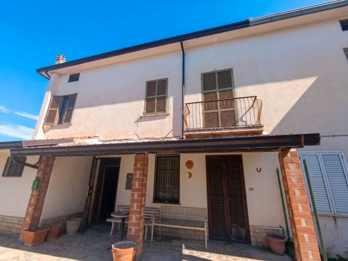 Casa trilocale in vendita in Via Collealto, Collealto I, Arce