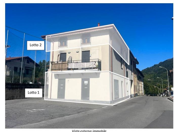 Appartamento trilocale in vendita in Via Santa Margherita, Centro, Brivio