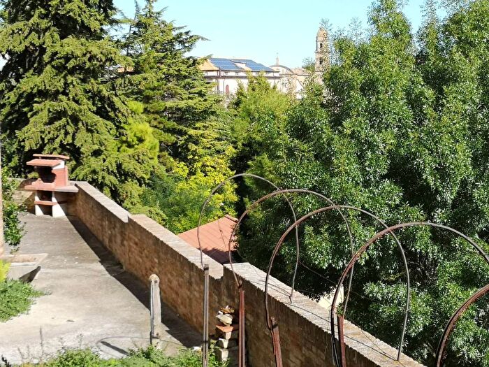 Casa trilocale in vendita in Via Ottobre, Centro, Monte Giberto
