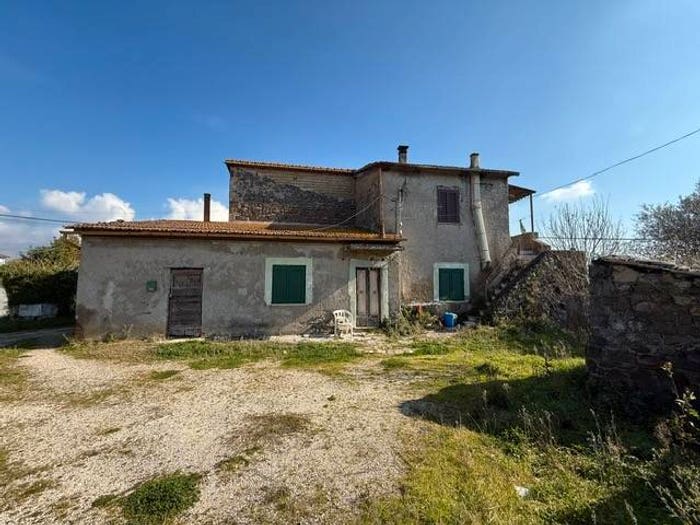Casa con 6 locali in vendita in Contrada Poggio Romano, Paliano