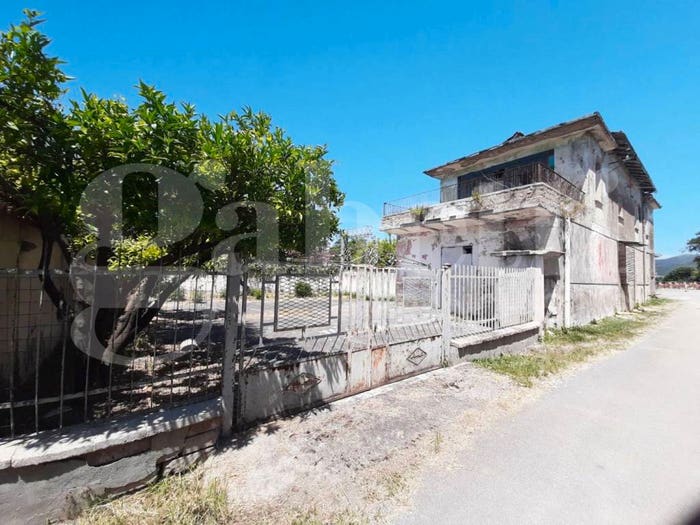 Casa con 5 locali in vendita in SANT'ANGELO IN FORMIS, Sant'angelo In Formis, Capua