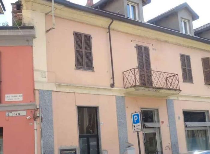 Casa con 6 locali in vendita in Piazza Carlo Alberto, Centro, Mortara