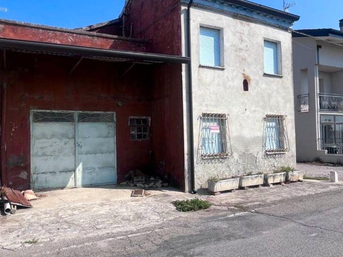 Casa quadrilocale in vendita in Via Campodoso, Finale Emilia