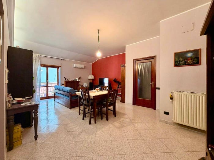 Appartamento quadrilocale in vendita in Via Tornimparte, Castelverde, Roma