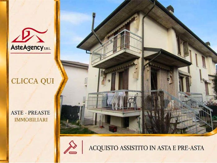 Appartamento con 5 locali in vendita in Via Udine, Centro, Bovolone