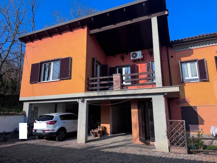 Appartamento quadrilocale in vendita in Valmadonna, Alessandria