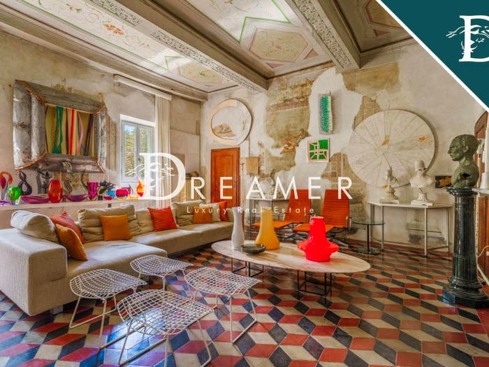 Casa con 6 locali in vendita in Via di Moncioni, Frazioni Collinari, Montevarchi