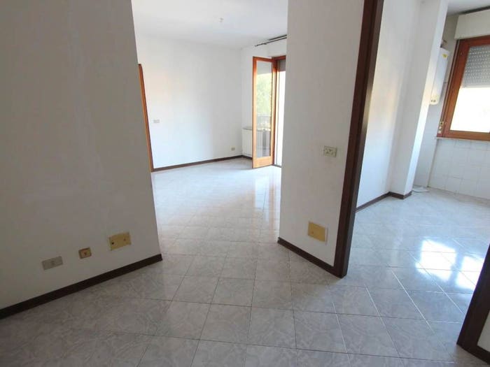 Appartamento quadrilocale in vendita in Centro, Aulla
