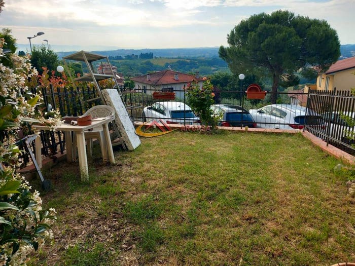 Appartamento bilocale in vendita in Centro, Lucignano