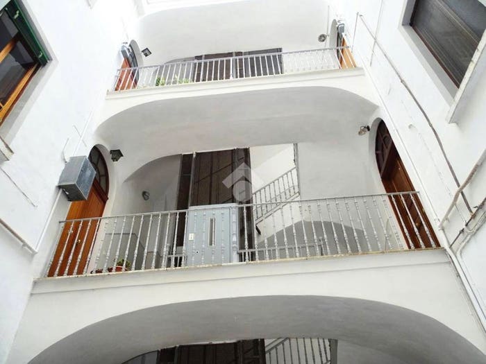 Appartamento con 6 locali in vendita in Cso Garibaldi, Centro, Castrovillari