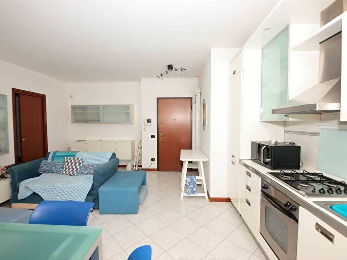 Appartamento bilocale in vendita in Via delle Viole, Ravello Villastanza Villapia, Parabiago