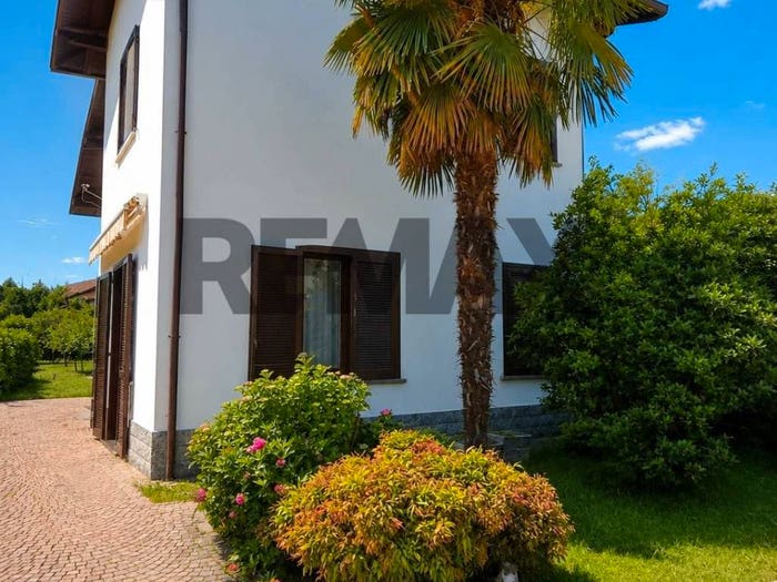 Casa con 5 locali in vendita in Via del Gaggiolo, Centro, Casalzuigno