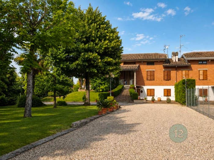 Casa con 6 locali in vendita in Via San Martino Carano, San Martino Carano, Mirandola