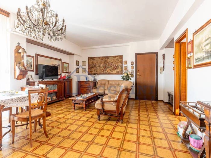Appartamento con 5 locali in vendita in Via Ippolito Rosellini, Le Piagge, Pisa