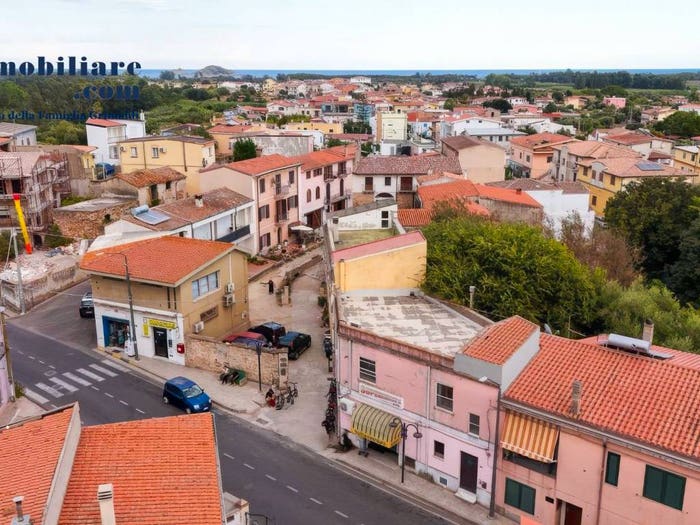 Appartamento trilocale in vendita in Via Roma, Centro, Lotzorai